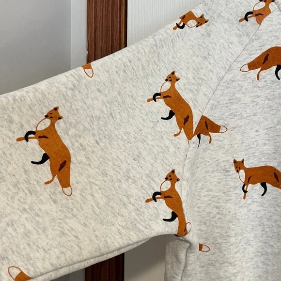 sm wardrobe Fox Print on Oatmeal Colored Cotton Blend Sweatshirt Women’s Large - Picture 6 of 14